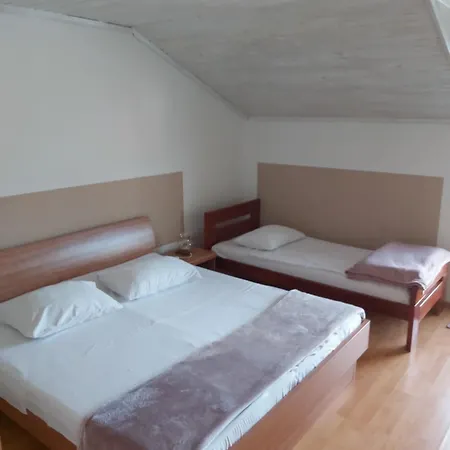 Privatunterkunft Zagon